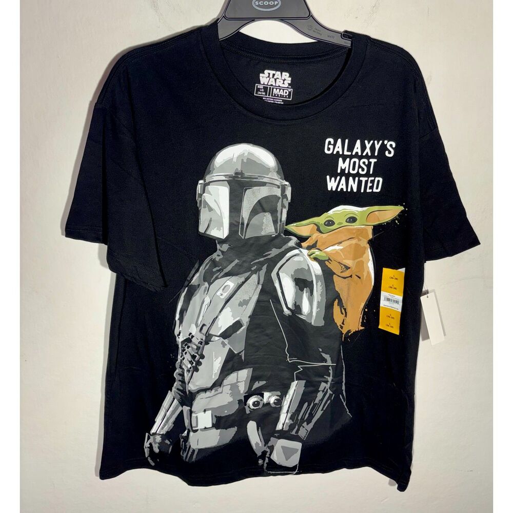 Star Wars Mandalorian Grogu Galaxy's Most Wanted T-Shirt Men's L Black NWT